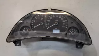 88311302 Щиток приборов (приборная панель) Opel Corsa C Арт 20090442, вид 1