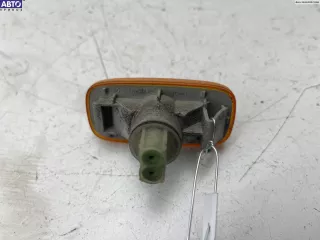  Повторитель поворота правый Nissan Primera 11 Арт 55038960, вид 2