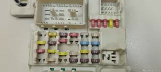 2027109 Ford Блок предохранителей Ford Focus 2 restailing Арт E23705976, вид 6