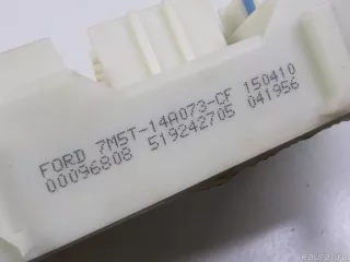2027109 Ford Блок предохранителей Ford Focus 2 restailing Арт E41211230, вид 4