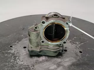 06F1330625E Заслонка дроссельная Audi A4 B7 2.0л Арт 146113.8, вид 2