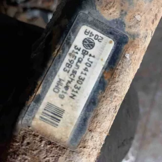 1j0413031 Стойка подвески передняя   Volkswagen Golf 4 Арт vg4022, вид 1