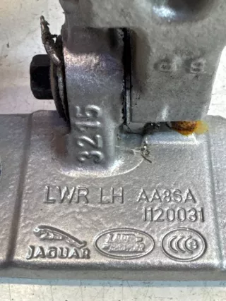 LR027586 петля двери Land Rover Range Rover 4 Арт VZ233832, вид 4