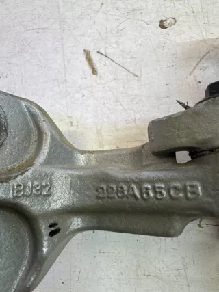 LR027586 петля двери Land Rover Range Rover 4 Арт VZ233832, вид 5