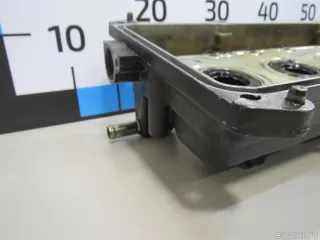 13264AU301 Nissan Крышка головки блока (клапанная) Nissan Almera N16 Арт E81067021, вид 3