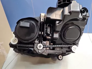 A2139067208 Фара правая Mercedes E W213 Арт ZAP346171, вид 3
