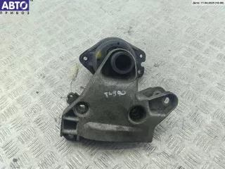 8200027116 Кронштейн двигателя опорный Renault Laguna 2 Арт 54554481