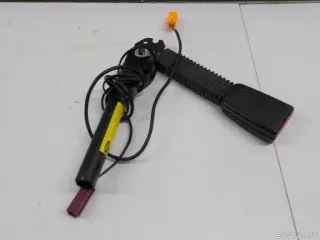 1722662 Ford Ответная часть ремня безопасности Ford Focus 2 restailing Арт E41213264