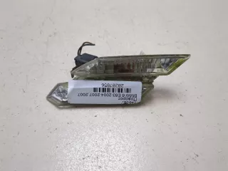 63137165810,7165810 Поворотник правый BMW 6 E63/E64 Арт 20207856, вид 1