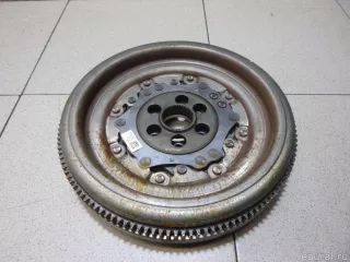 03C105266F VAG Маховик Audi Q3 2 Арт E100541920, вид 1