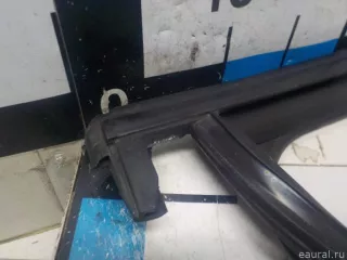 8U0839439 VAG Направляющая стекла двери Audi Q3 2 Арт E52520576, вид 2