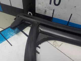 8U0839439 VAG Направляющая стекла двери Audi Q3 2 Арт E52520576, вид 3