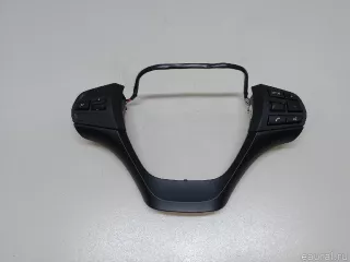 61319225608 BMW Блок кнопок BMW 1 F20/F21 Арт E23709700