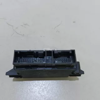 LR063183 Блок управления парктроником Land Rover Range Rover 4 Арт AM23667903, вид 3