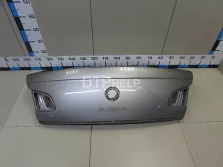 3T5827025A Крышка багажника Skoda Superb 2 Арт AM81058672, вид 1