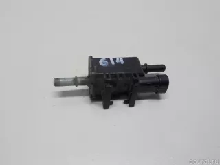 12597567 GM Клапан вентиляции топливного бака Chevrolet Tahoe GMT900 Арт E51975614, вид 3