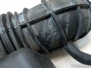 Патрубок воздушного фильтра Volvo S60 1 2002г. 30636828 Volvo - Фото 2