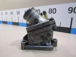 30650469 Volvo Корпус термостата Volvo V70 1 Арт E81000227, вид 3