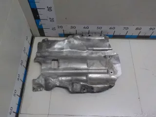 LR066113 Land Rover Экран тепловой Land Rover Evoque 1 restailing Арт E51719186