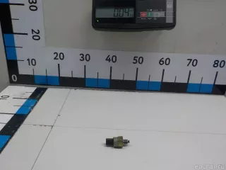 LR073672 Land Rover Датчик давления масла Jaguar XE 1 restailing Арт E52191633, вид 3