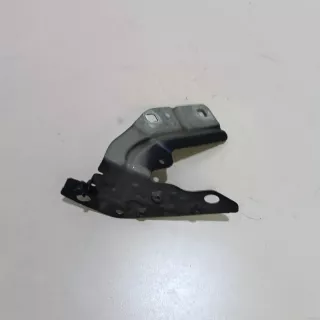 FK7216C174AB Land Rover Кронштейн крепления крыла Land Rover Discovery 5 Арт E23490855, вид 6