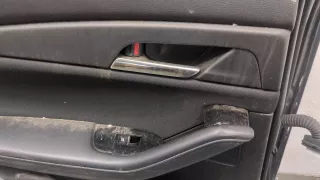 DFR768550F02 Обшивка двери задней левой (дверная карта) Mazda CX30 Арт 11021762, вид 4