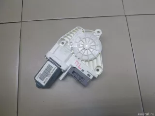CUR000150 Land Rover Моторчик стеклоподъемника Land Rover Discovery 3 Арт E100448277, вид 1