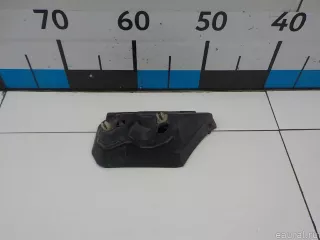 31265395 Volvo Направляющая переднего бампера правая Volvo S40 2 Арт E31158650, вид 1