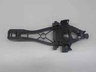 30784202 Volvo Кронштейн (крепление) Volvo XC70 3 Арт E84709957, вид 1