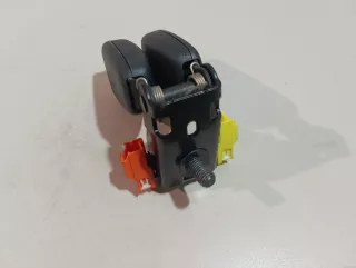 8632320 Volvo Ответная часть ремня безопасности Volvo V70 3 Арт E23703788, вид 5