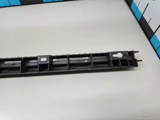 31395857 Volvo Кронштейн накладки на порог (наружней) Volvo XC90 2 Арт E103008084, вид 10
