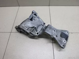 30731516 Volvo Кронштейн гидроусилителя Volvo S80 2 restailing 2 Арт E12557391, вид 4