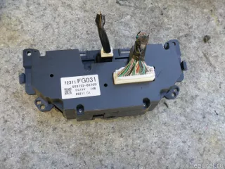 72311FG032 Subaru Блок управления климатической установкой Subaru Impreza 5 Арт E12100424, вид 2