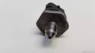 F01R00EA03 BOSCH Датчик давления топлива Chery Tiggo  2 Арт E70741944, вид 2