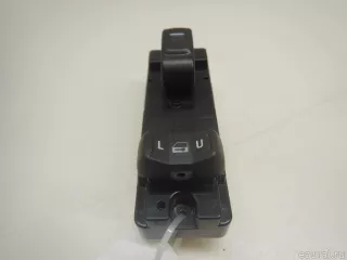 15897773 GM Кнопка стеклоподъемника Hummer H3 Арт E70392372, вид 2