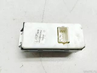 3746600K800089 Great Wall Кнопка стеклоподъемника Great Wall Hover H3 Арт E90382933, вид 3