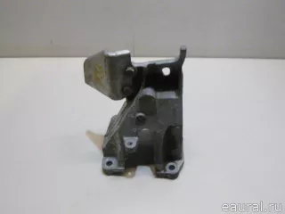 1165178K00 Suzuki Кронштейн двигателя левый Suzuki Grand Vitara JT Арт E23054727