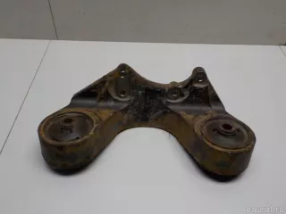 2768080K00 Suzuki Кронштейн редуктора Suzuki Grand Vitara JT Арт E40908672