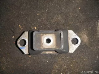8200297939 Renault Опора КПП левая Renault Logan 1 Арт E7702014