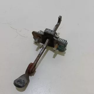6001546886 Renault Ограничитель двери Renault Logan 1 Арт E23619516
