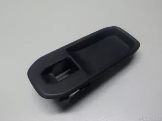 809609000R Renault Накладка блока управления стеклоподъемниками Renault Duster 2 Арт E52244871, вид 1