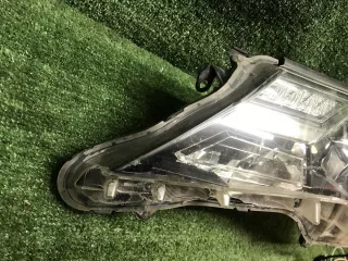 8118542572 Битая Фара левая    ксенон Toyota Rav 4 4 Арт 0000007386473, вид 6