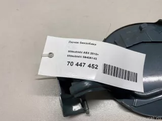 5940A143 Mitsubishi Лючок бензобака Mitsubishi ASX restailing 2 Арт E70447452, вид 5