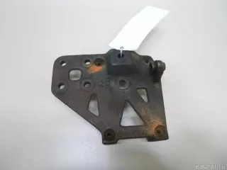0K2N115810 Hyundai-Kia Кронштейн компрессора кондиционера Kia Shuma 2 Арт E22130638, вид 3