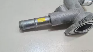 256002E100 Hyundai-Kia Фланец (тройник) системы охлаждения Kia Seltos Арт E23279171, вид 7