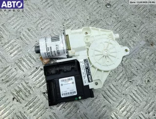 8P0959802K Моторчик стеклоподъемника передний правый Audi A3 8P Арт 54393139, вид 1