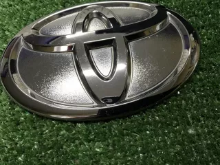 7544760020 Эмблема крышки багажника Toyota Land Cruiser 200 Арт 0000007051364, вид 6