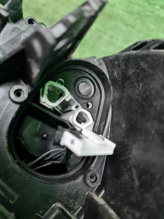 63119477812 Битая Фара правая BMW X1 F48 Арт 0000007722370, вид 19