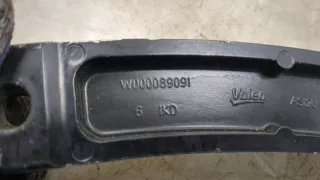 17B955409 Щеткодержатели (поводок стеклоочистителя, дворник) Volkswagen Jetta 7 Арт 20279771, вид 2