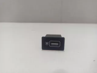95770L1500 Hyundai-Kia Адаптер USB сетевой Kia K5 3 Арт E23430221, вид 2